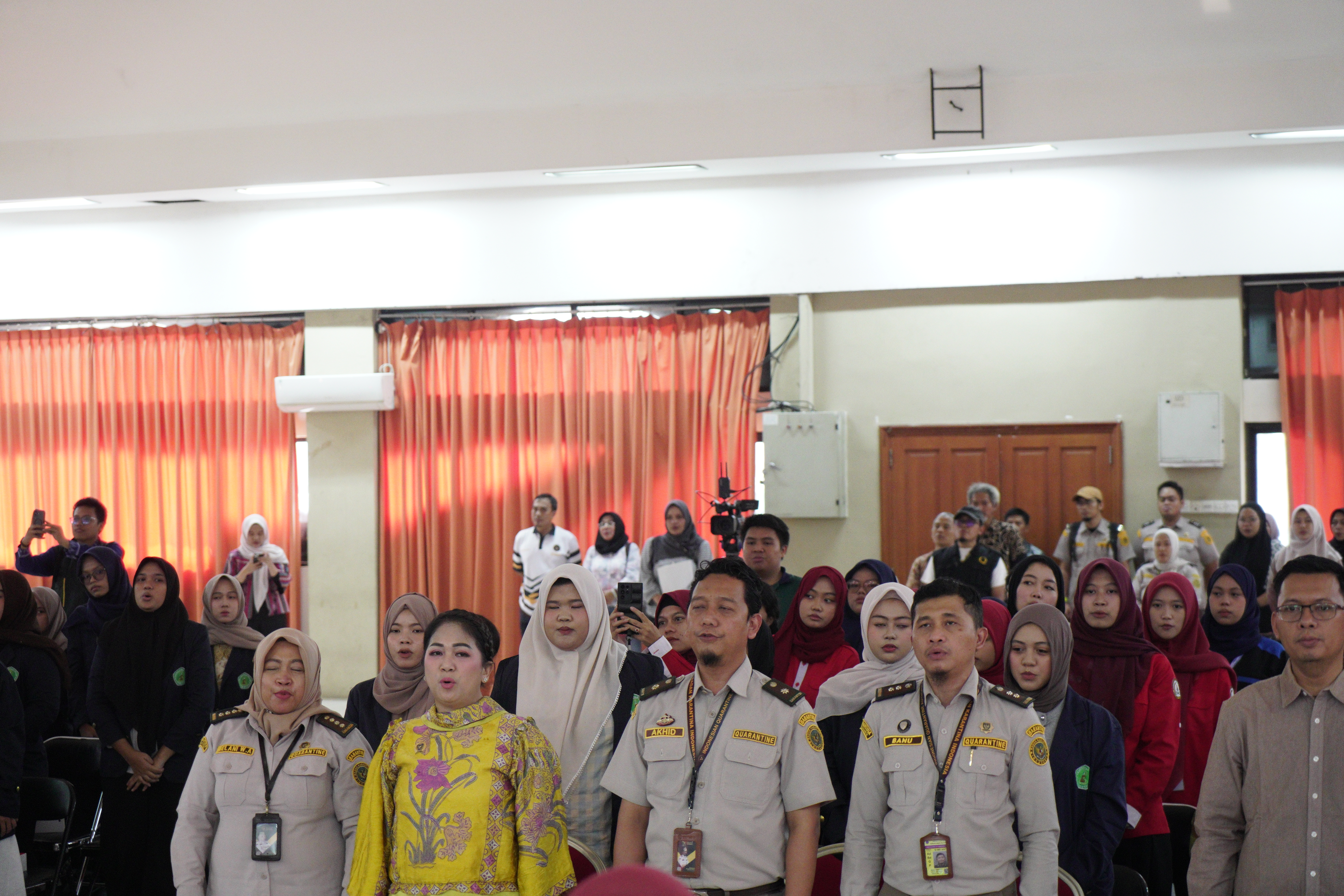 Suasana kegiatan Karantina Goes to Campus FKIP UNIS