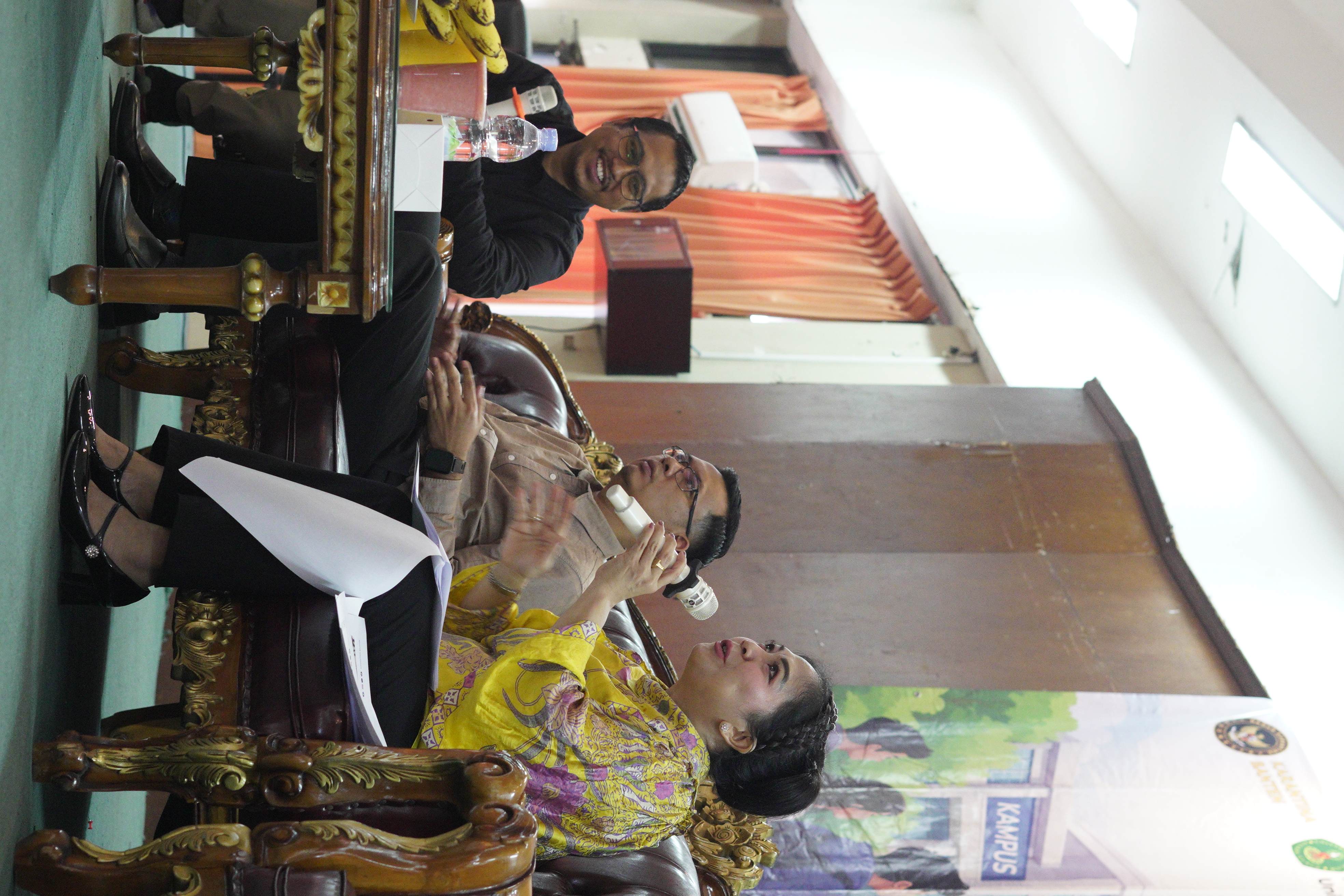 Peserta dan narasumber kegiatan
