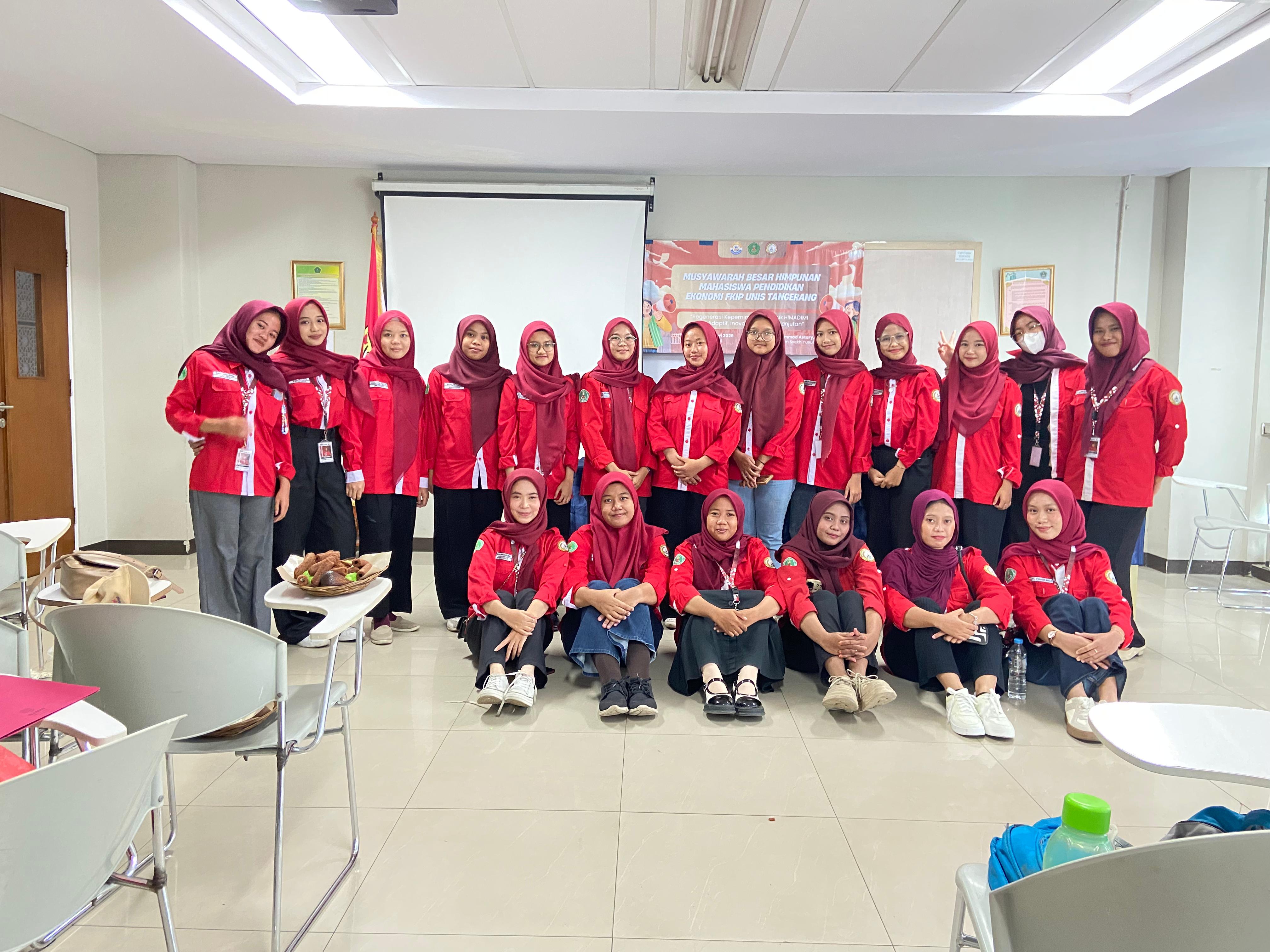 Dokumentasi lanjutan kegiatan HIMADIMI FKIP UNIS