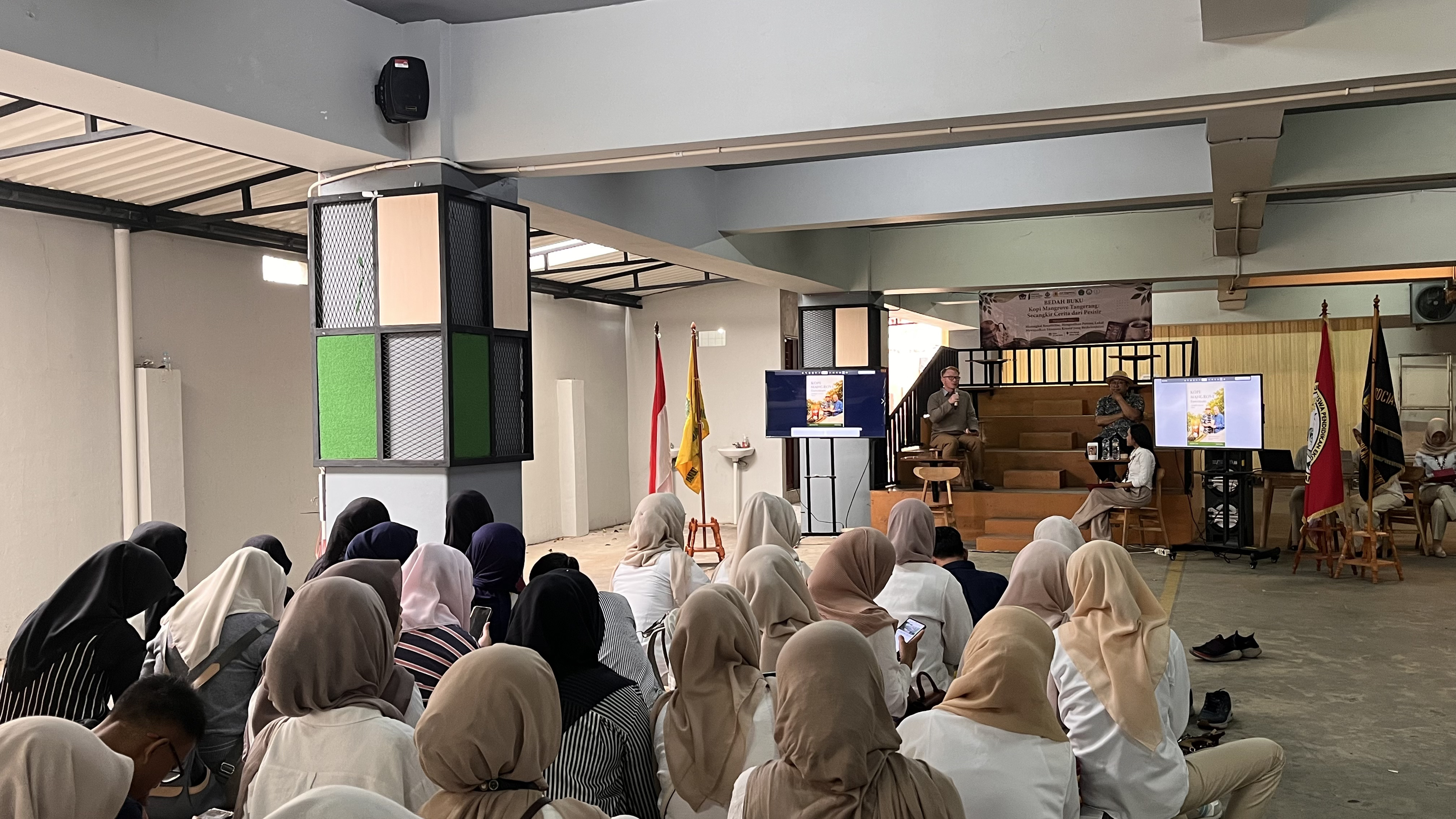 Dokumentasi Praktisi Mengajar FKIP UNIS 5