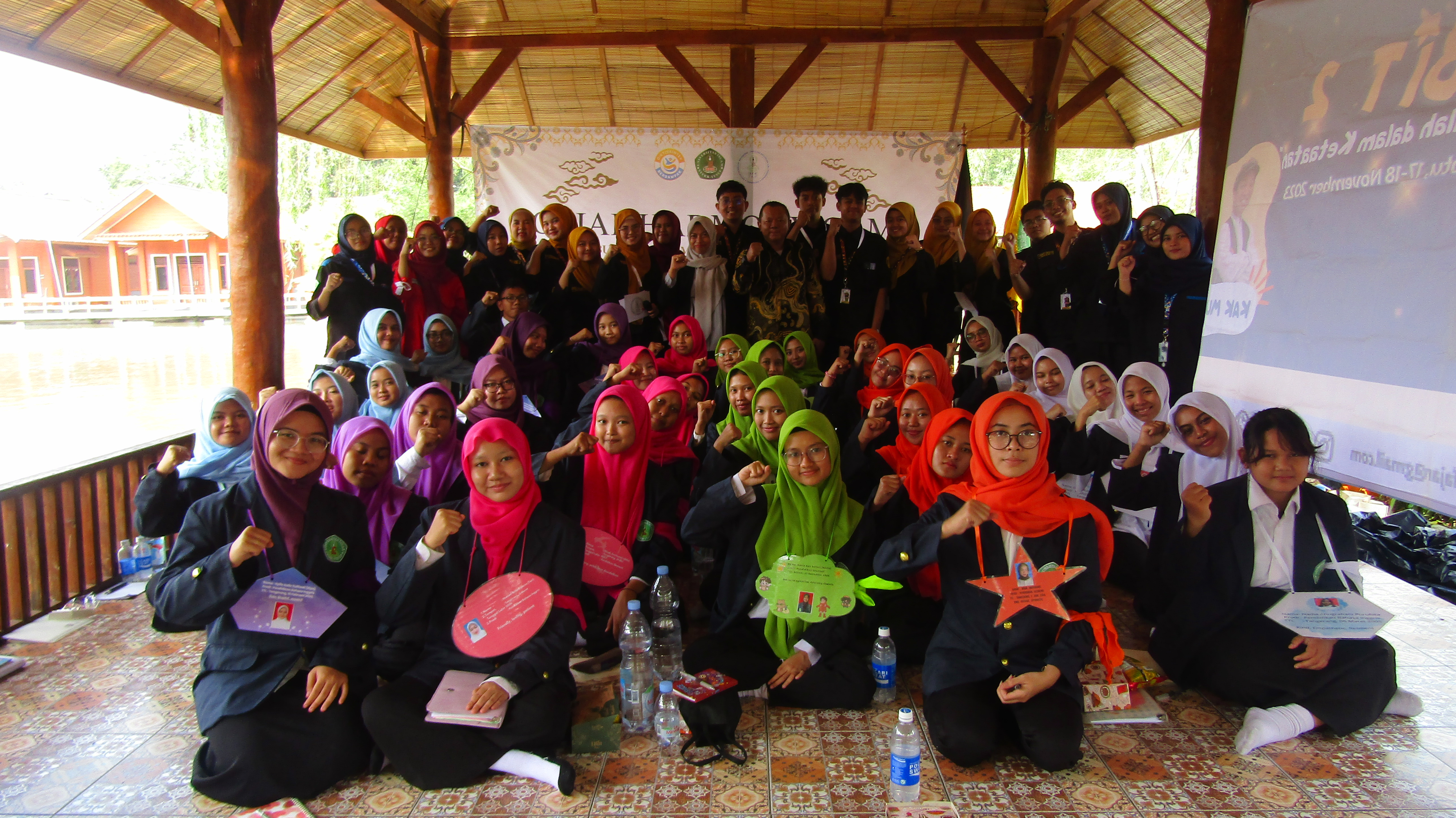Aktivitas mahasiswa dalam Social Harmony Camp FKIP UNIS 2025