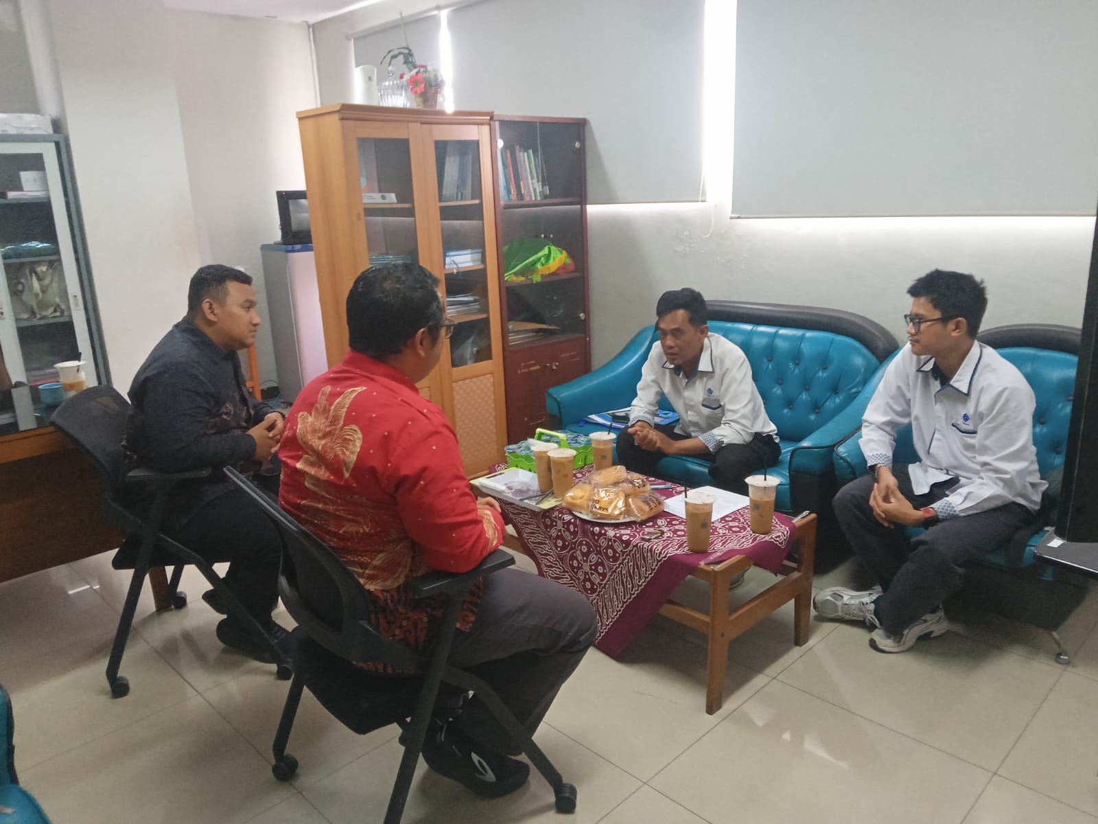 Diskusi perwakilan FKIP UNIS dan BBPVP Serang mengenai rencana kerja sama pelatihan