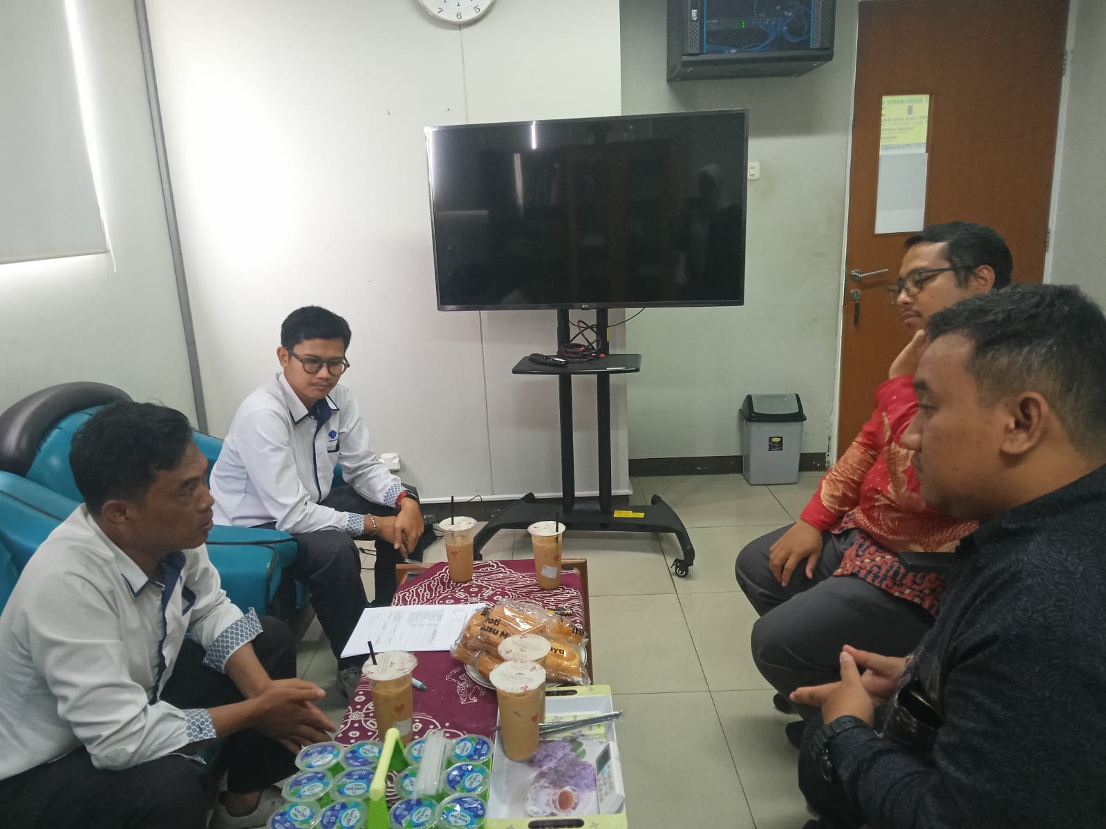 Perwakilan FKIP UNIS dan BBPVP Serang melanjutkan diskusi penjajakan kerja sama