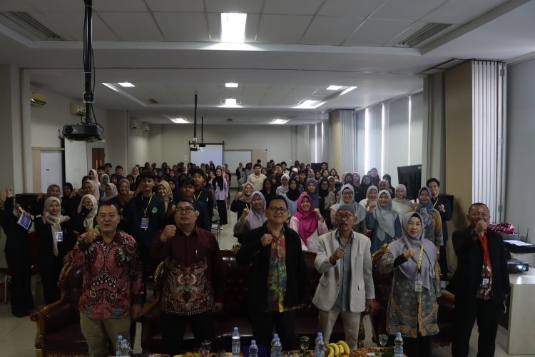 FKIP UNIS Dorong Kreativitas Mahasiswa melalui Workshop Penyusunan Proposal PKM bersama Visiting Professor